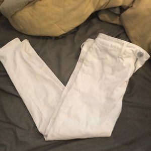 American Eagle white jeans